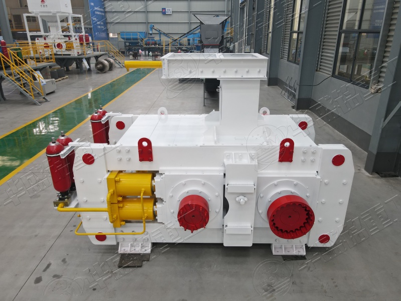 高壓輥磨破碎機"